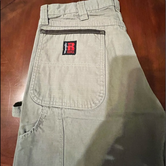 Wrangler Riggs Workwear size 34x30 Carpenter pants khaki. - Picture 2 of 6